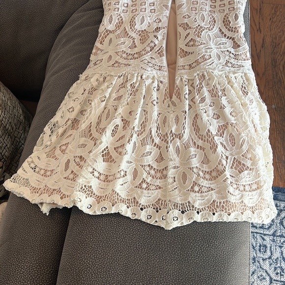 BCBG DRESS - Picture 9 of 9